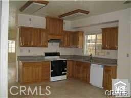 Photo - 306 Lampman Way