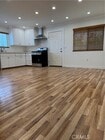 Photo - 5742 Woodman Ave