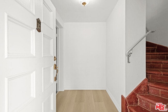 Photo - 3715 Homeland Dr