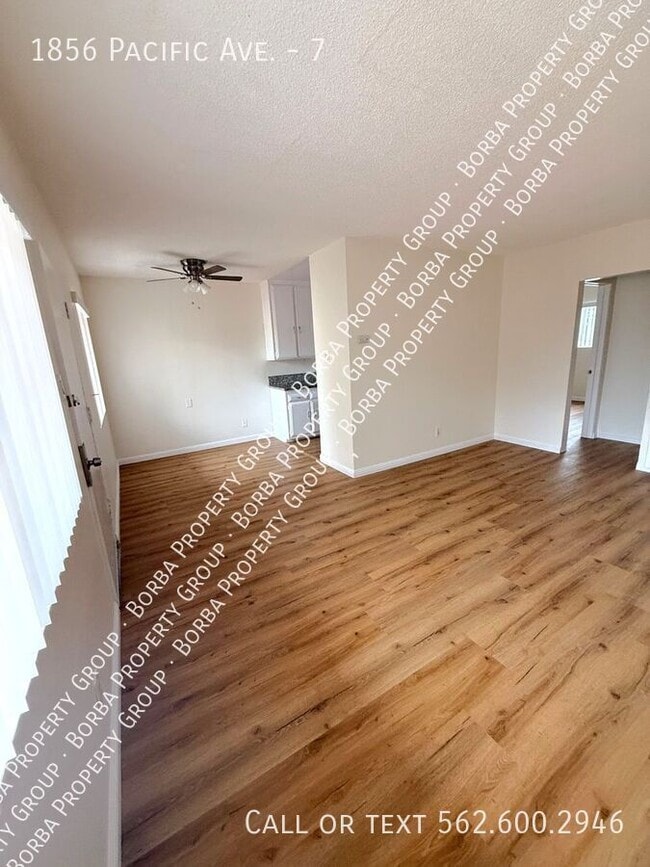 Building Photo - 1856 Pacific Ave Unit 7 Rental