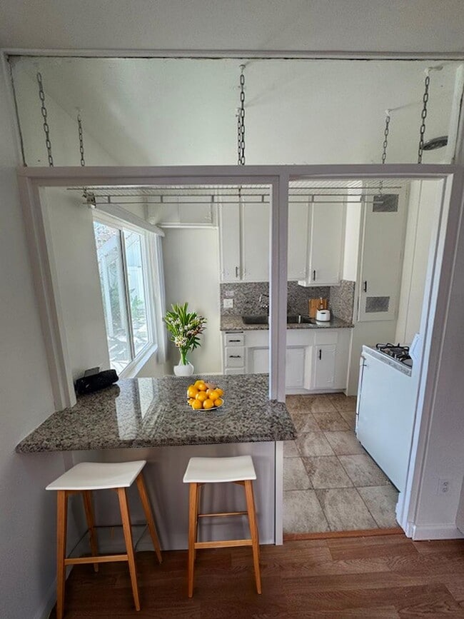 Photo - 25 Bennett Ave Unit 2