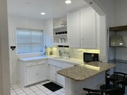 Photo - 17351 Bullock St