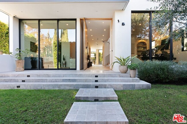 Photo - 6258 Drexel Ave