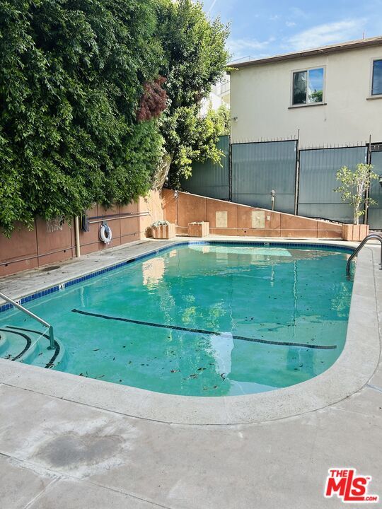 Photo - 540 Kelton Ave Unit 402