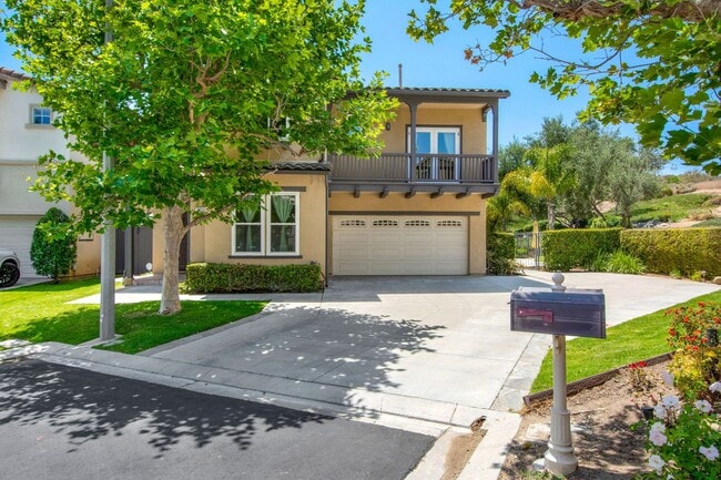 Building Photo - Beautiful Two-Story Pool Home 4BR 3BA Plus Bonus RM Solar Panels 2 Car Garage in Gated Tustin Com...