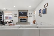 Photo - 4463 Manzanita St