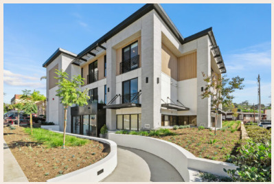 Front Entrance - Sea + Stone Apartments