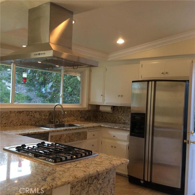 Photo - 27143 Pembina Rd