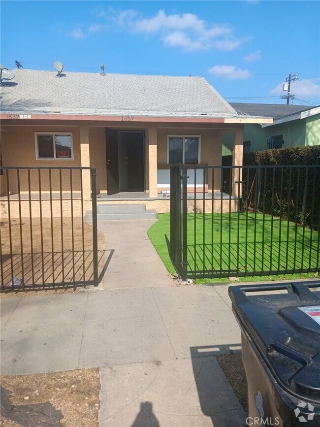Building Photo - 1537 W 58th Pl Unit 1537 Rental
