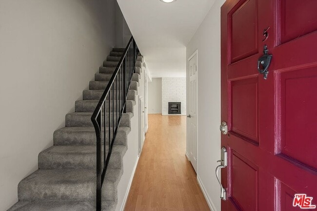 Photo - 1805 S Barrington Ave