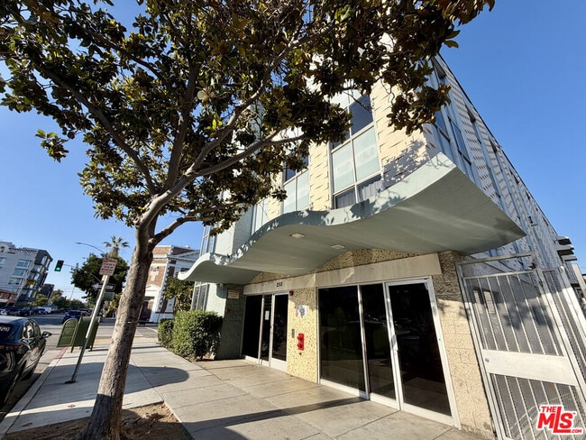 Photo - 250 Linden Ave Unit 201