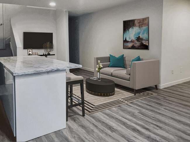 Building Photo - 1944 State St