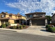 Photo - Spacious 4br/3ba Single Family Residence i...