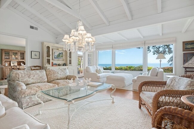 Photo - 1539 Shoreline Dr