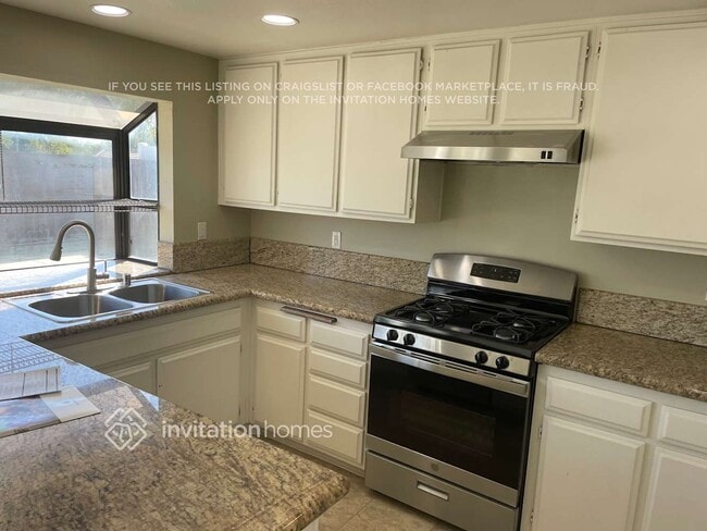 Photo - 5265 Jasmine St