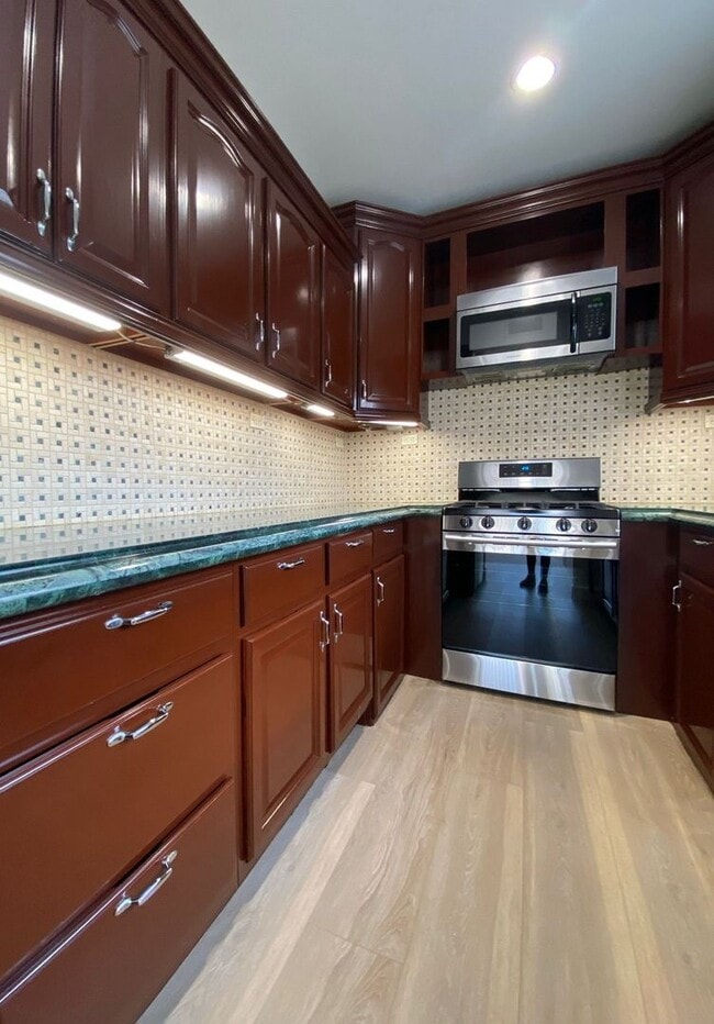 Photo - Holt Luxury Investments LLC