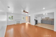 Photo - 1522 S Dallas Dr House