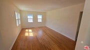 Photo - 10323 Samoa Ave