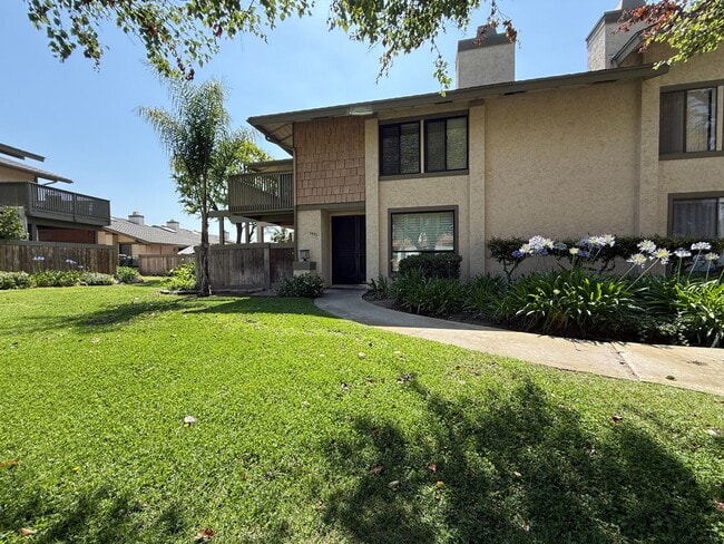 Photo - Spacious & Stylish Mission Plymor Townhome! 2 Assigned Parking! AC!