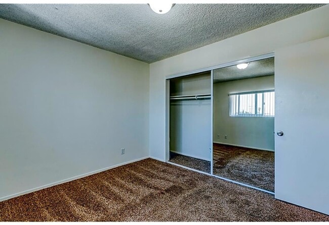 Photo - Somerset plaza