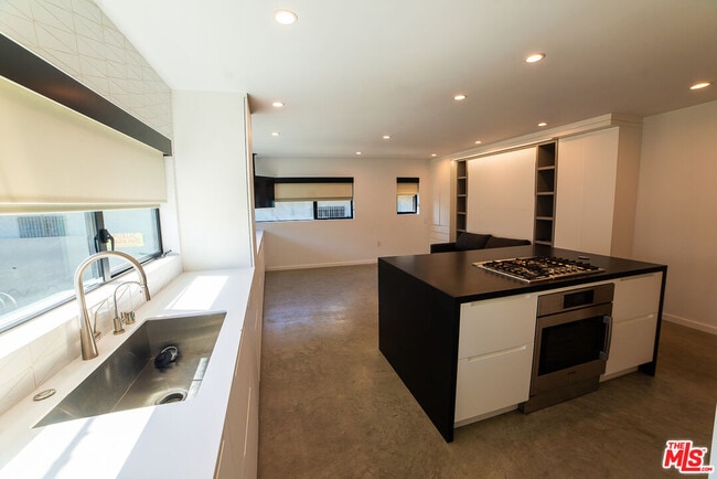 Photo - 14 Brooks Ave