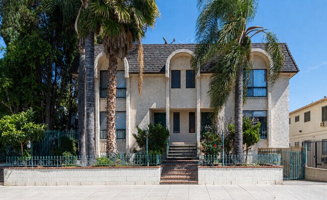 Front View of Building - 4336 Ventura Canyon