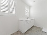 Photo - 101 Hemisphere