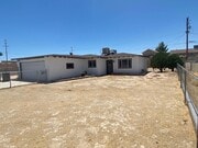 Photo - **232 Woodham Ave Barstow** Beautiful Spac... House