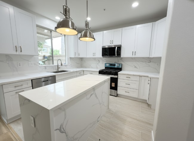 Photo - 8136 Constantine Dr