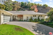 Photo - 1836 N Doheny Dr