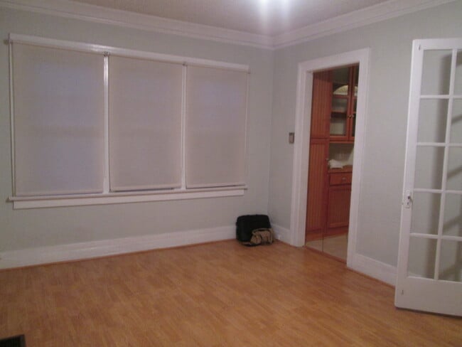 Photo - 3820 Goldwyn Ter Apartments Unit 3820