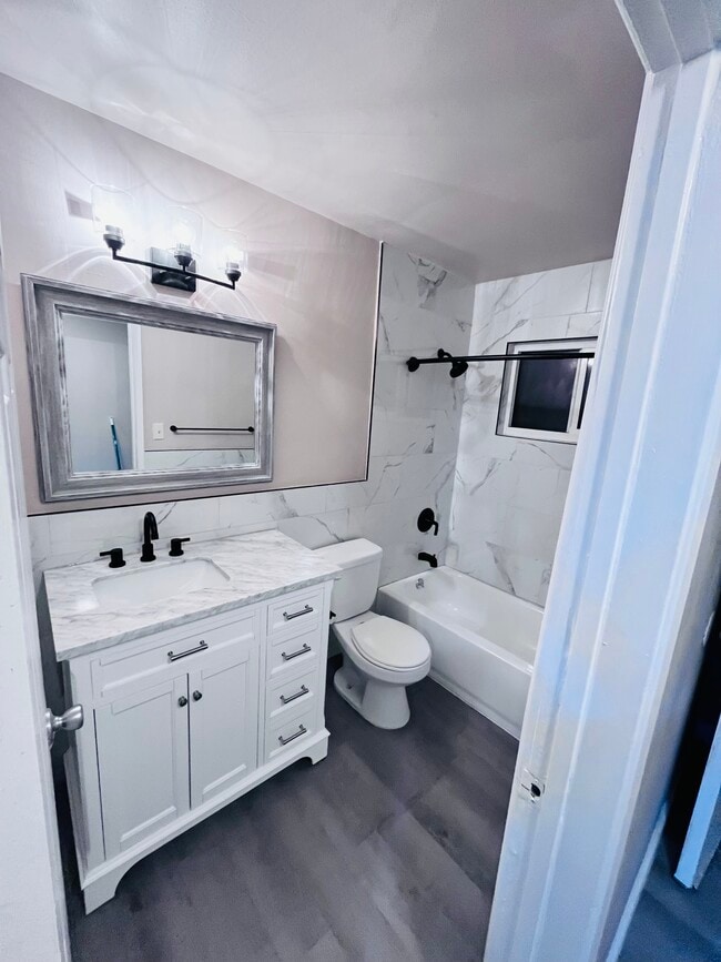 Photo - 385 Vernon Dr Unit #A