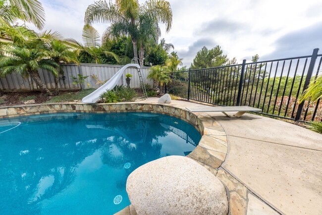 Photo - Beautiful 4 Bedroom 4 Bath House with Pool & Spa in Arroyo Vista