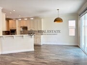 Photo - 5798 Mapleview Dr