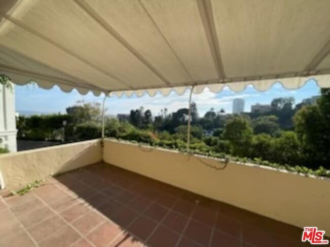 Building Photo - 8967 St Ives Dr Rental