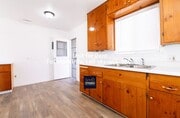 Photo - House - 2 Bedrooms / 1 Bathroom / Downey