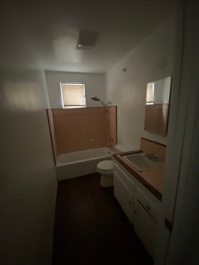 Photo - 45 S Vinedo Ave Unit B