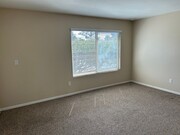 Photo - 3 Bedroom Home Near UCSD, UTC Mall, and Be...