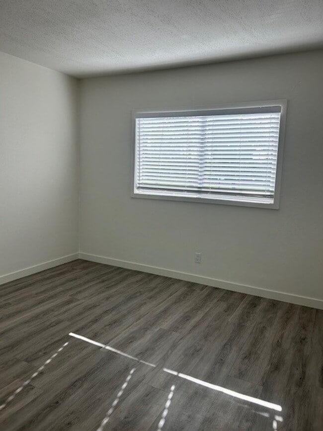 Photo - 145 Canton St. #11