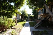 Photo - Chapman Gardens Apartments