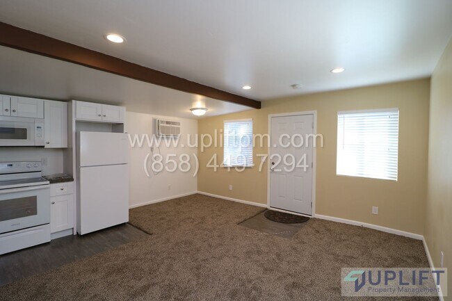 Building Photo - 7th St (318-24) (Ramona) Unit 324 Studio