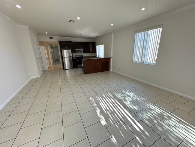 Photo - 6714 Balboa Blvd Unit 1