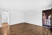 Photo - 908 Roswell Ave Unit 06