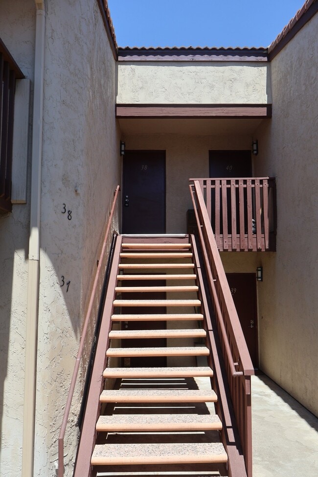 Building Photo - 440 W Citracado Pkwy