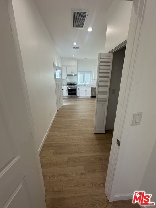 Photo - 1174 S Windsor Blvd