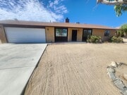 Photo - 3 Bedroom home ready for move in!