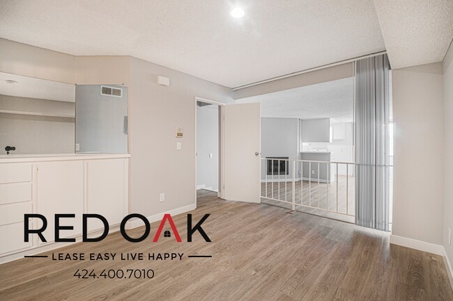 Photo - 8309 Cedros Ave Unit 209