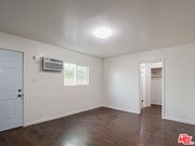 Photo - 453 N Kingsley Dr Apartment Unit 10