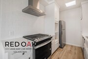 Photo - 7010 Lanewood Ave Unit 303