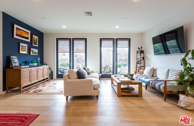 Photo - 4240 Laurel Canyon Blvd Condo Unit 301